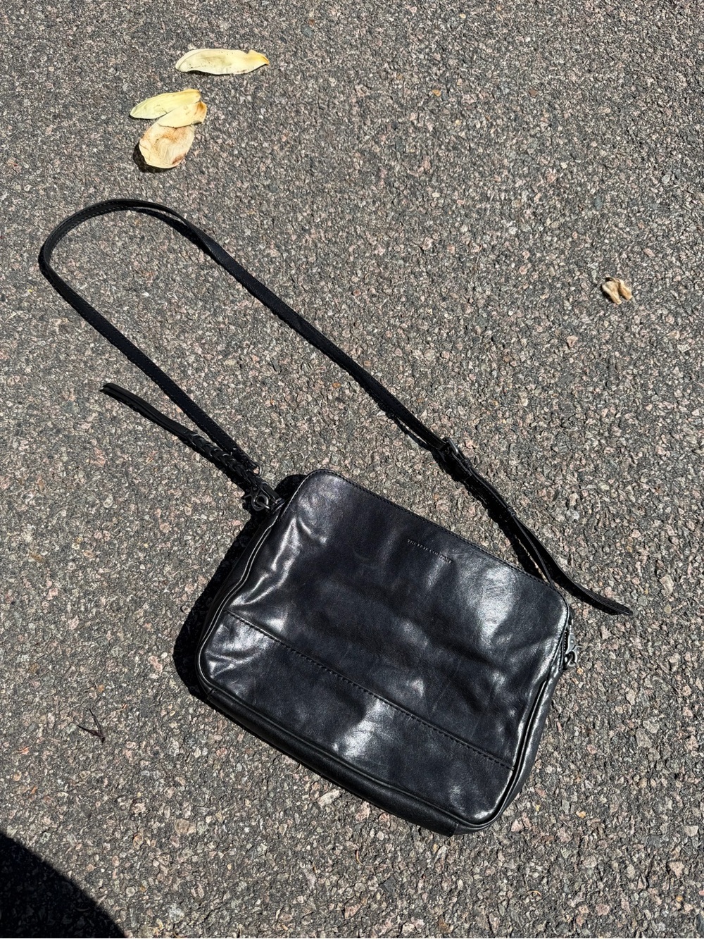 Frye Black Leather Adjustable Strap Messenger Bag Crossbody Western Boho Vintage - Picture 3 of 13